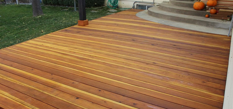 Smooth Redwood Decking in San Fernando, CA